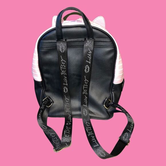 LUV Betsey Johnson Cat Pleather White Black Backpack - Picture 7 of 9